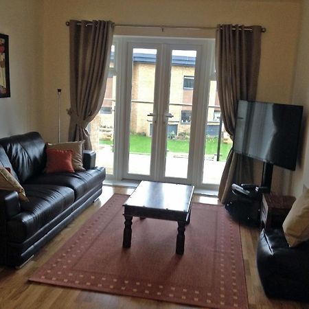 Stockley Apartments West Drayton  ภายนอก รูปภาพ