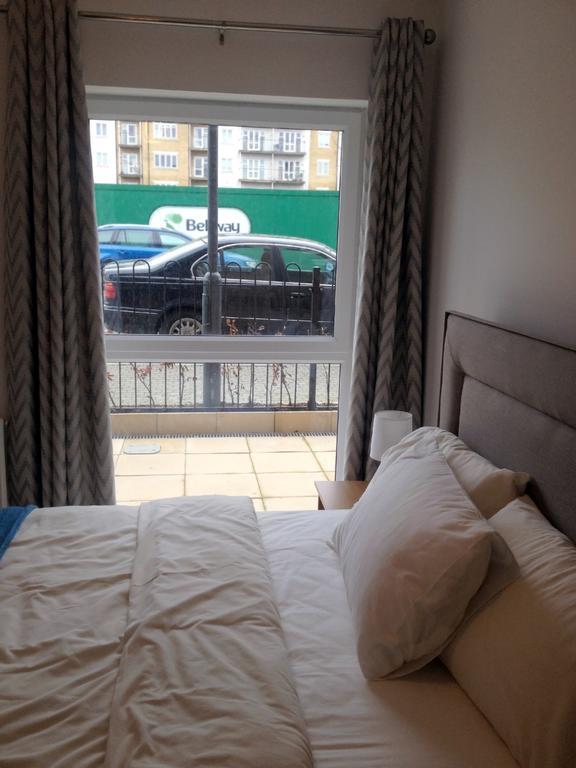 Stockley Apartments West Drayton  ภายนอก รูปภาพ